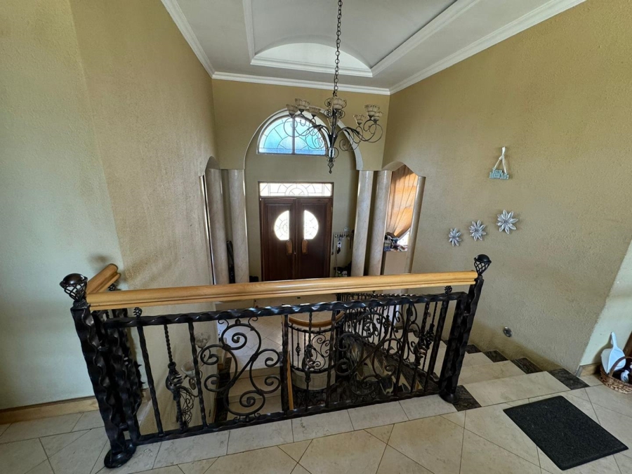 10 Bedroom Property for Sale in Vaal Dam Free State